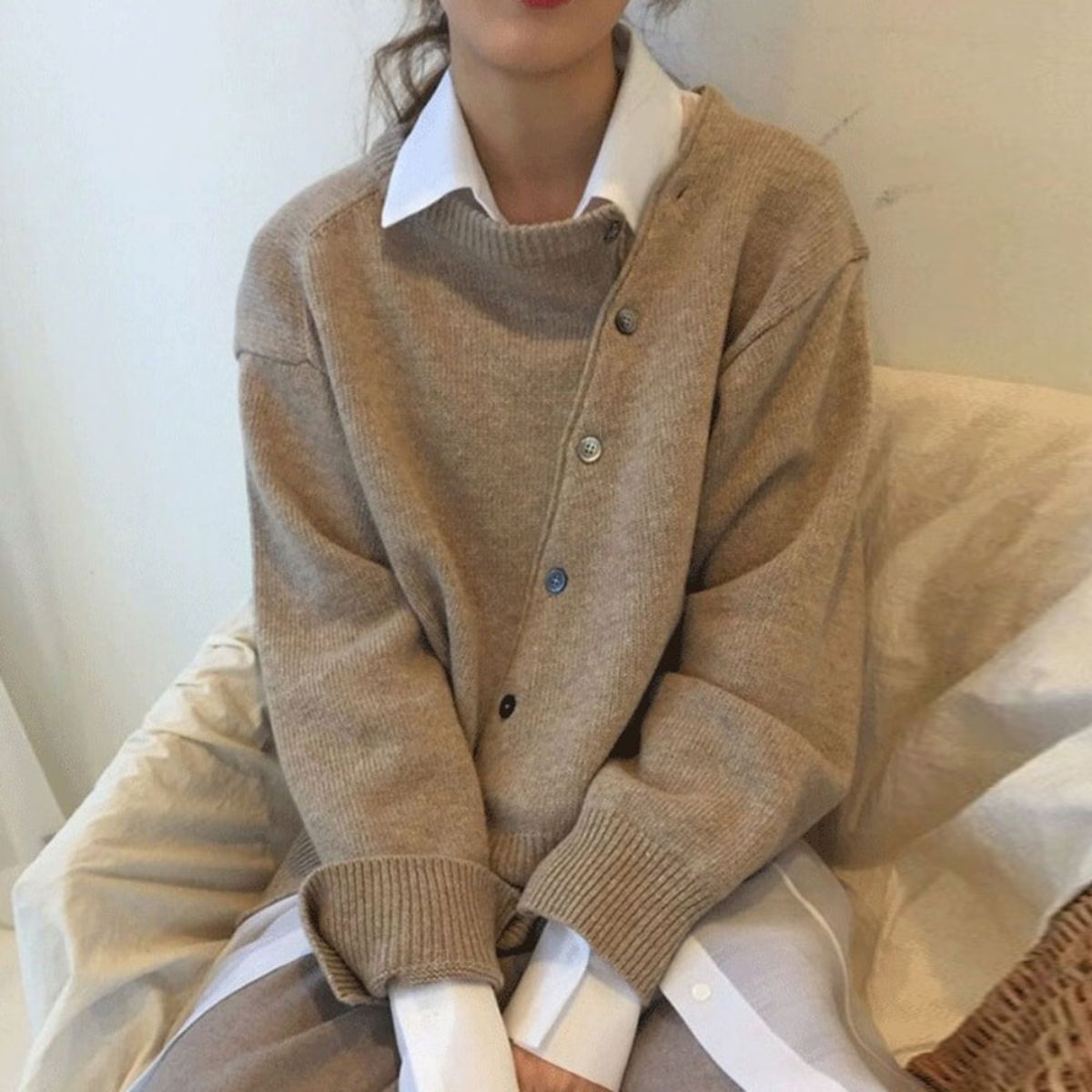 Emily™ – Cozy Chic Sweaters