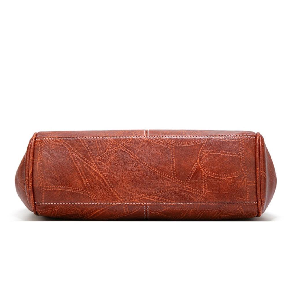 Mila - Timeless vintage bag with elegant flap clasp