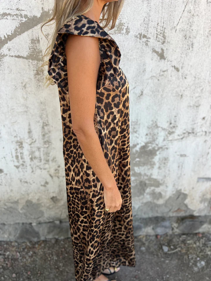 Linda - Leopard Print V-Neck Jumpsuit With Front Pockets