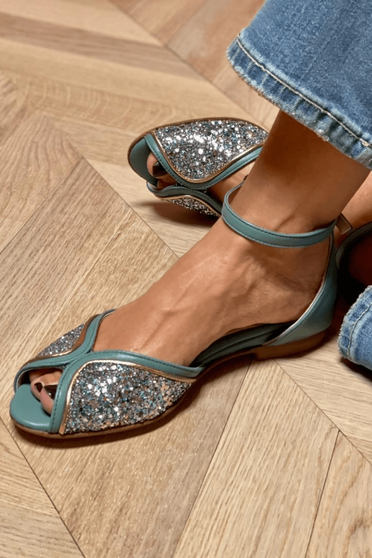 Mira | Chic Glitter Flat Sandals Ideal for Every Occasion