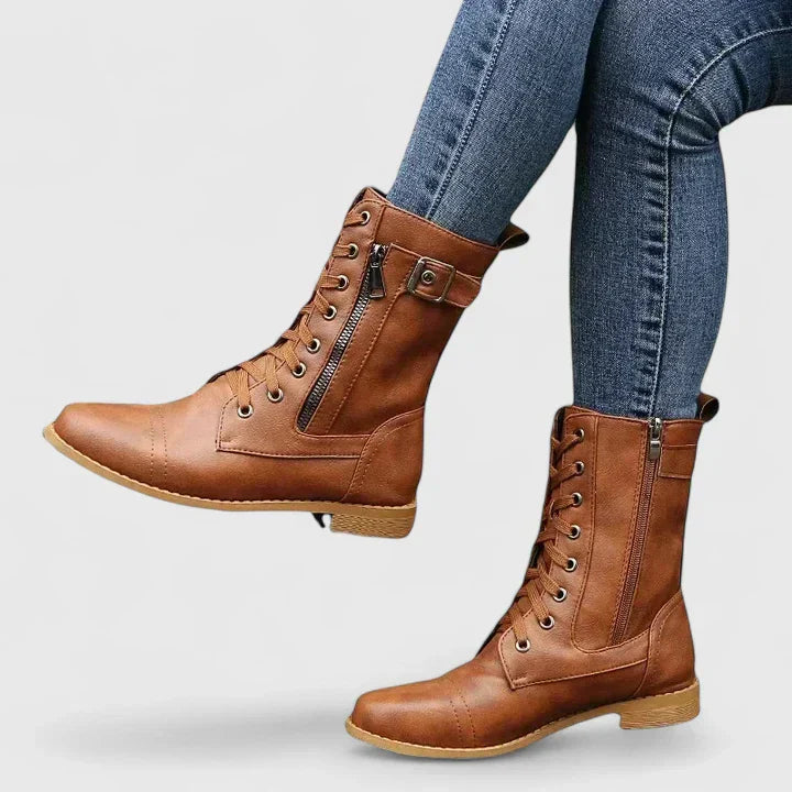 Romani™ – Chic Short Boots with Lacing and Contemporary Style for the Fashion-Forward
