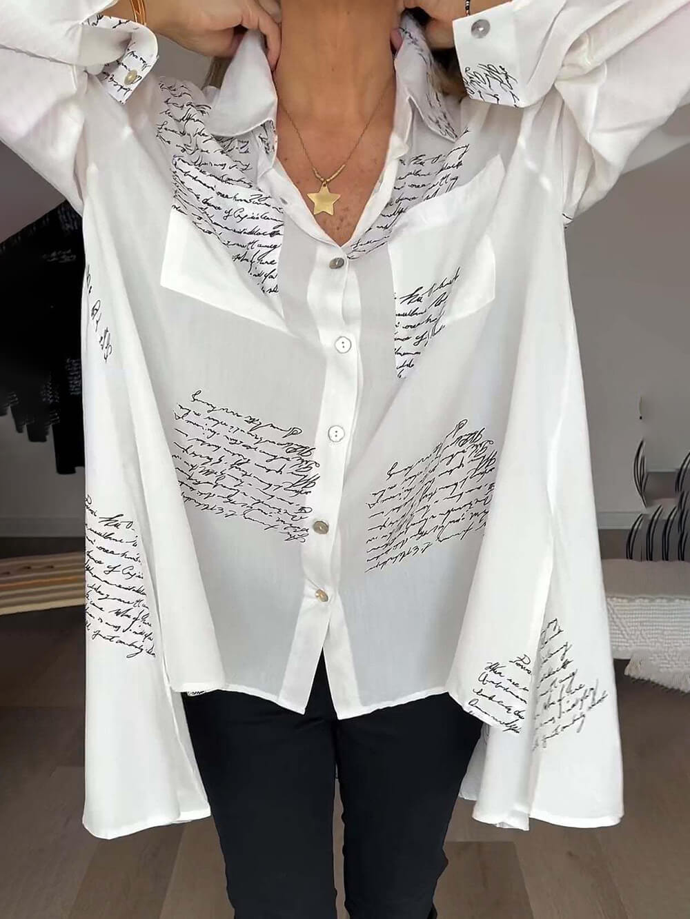 Olivia™ - Chic Letter Print Top