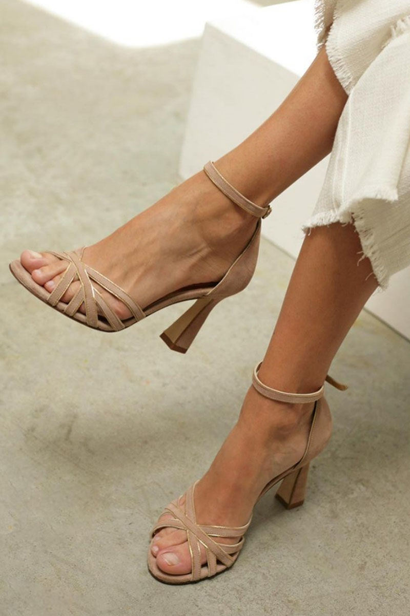 Mira™ | Chic Round-Toe Patchwork Sandals with Sleek Thin Heels for a Sophisticated Look