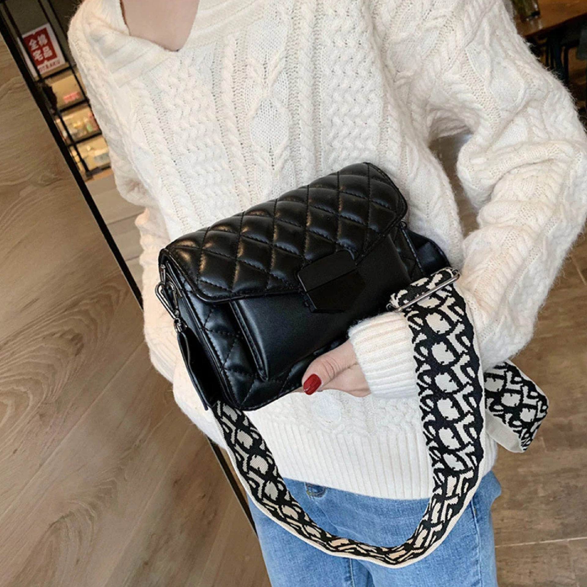 Sophia™ Elegant Chic | Trendy Shoulder Bag