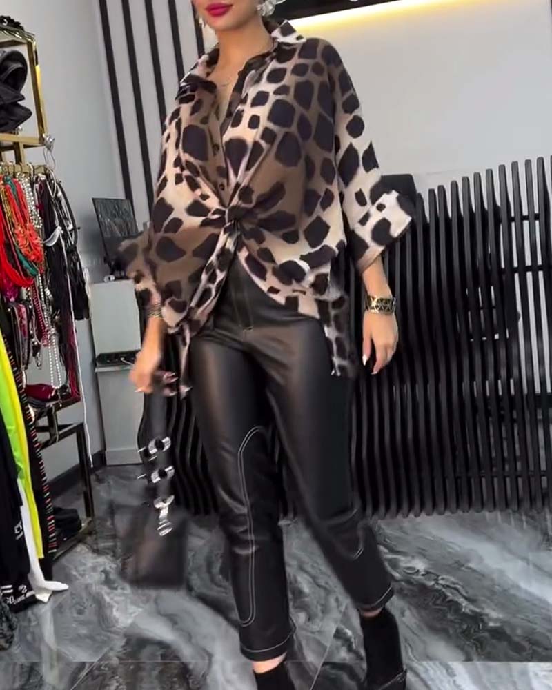 Sophia™ - Chic Leopard Print Blouse