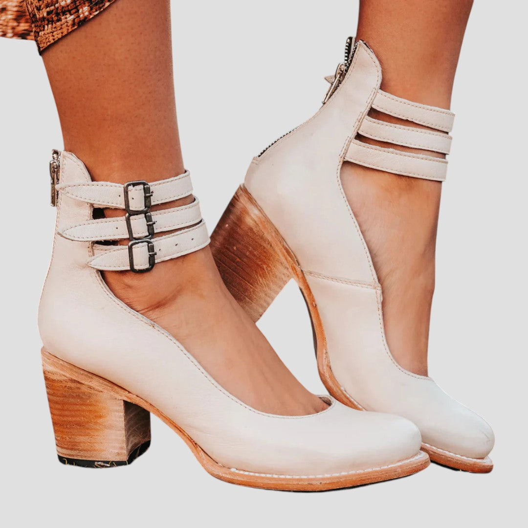 LIVIA™ | Chic and Cozy Boots for Effortless Elegance