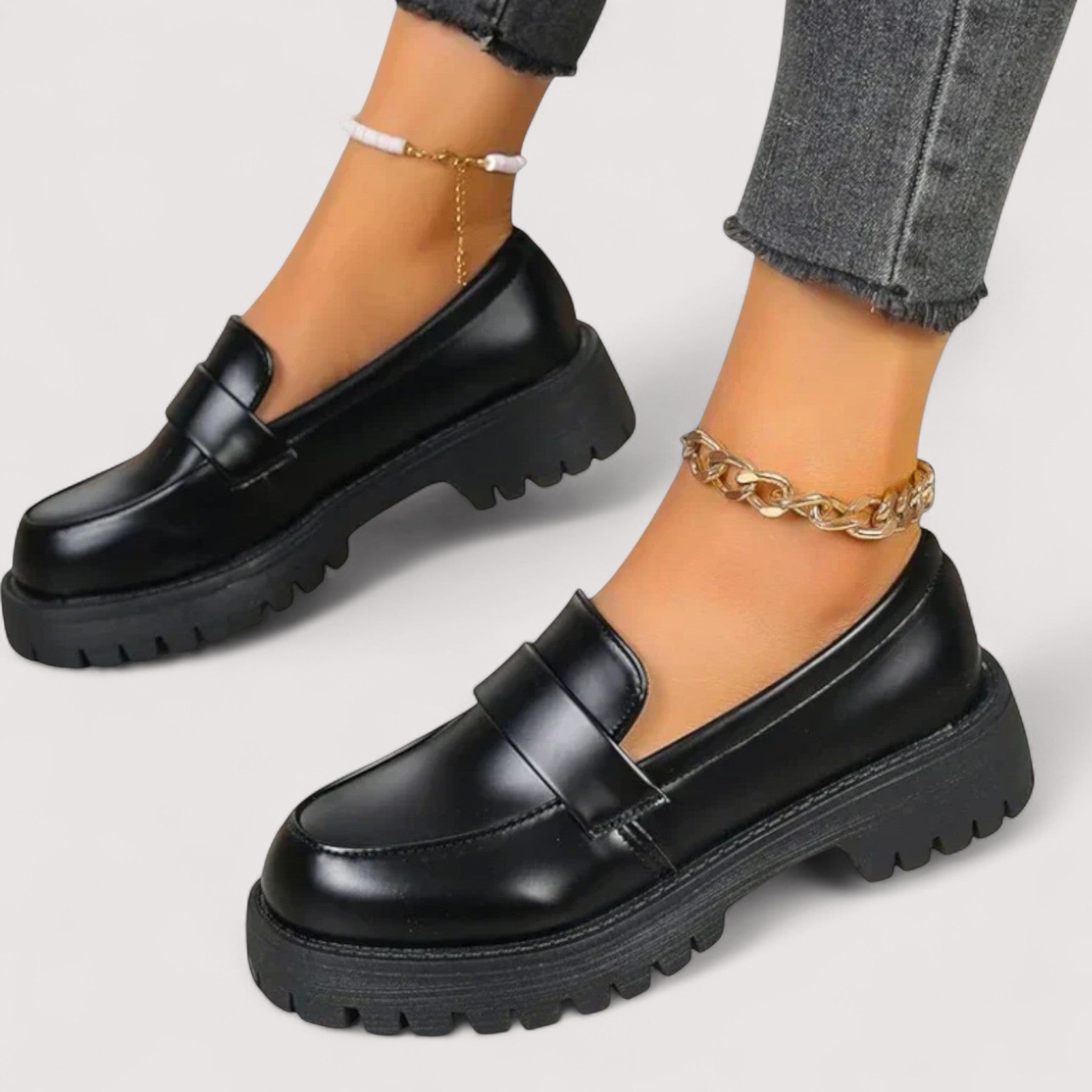 Elsa | Stylish and Cozy Moccasins for Every Occasion