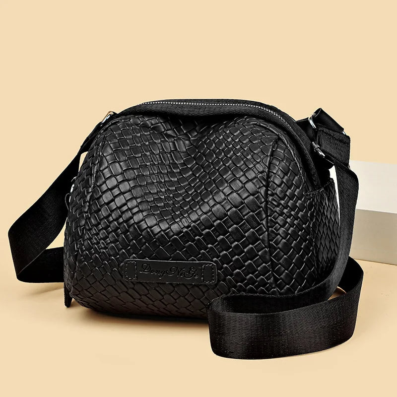 Madison™ Vintage Elegance | Roomy Classic Bag