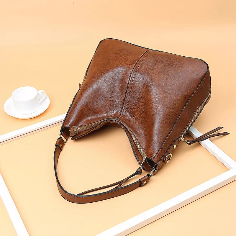 Romy - Elegant Leather Bag