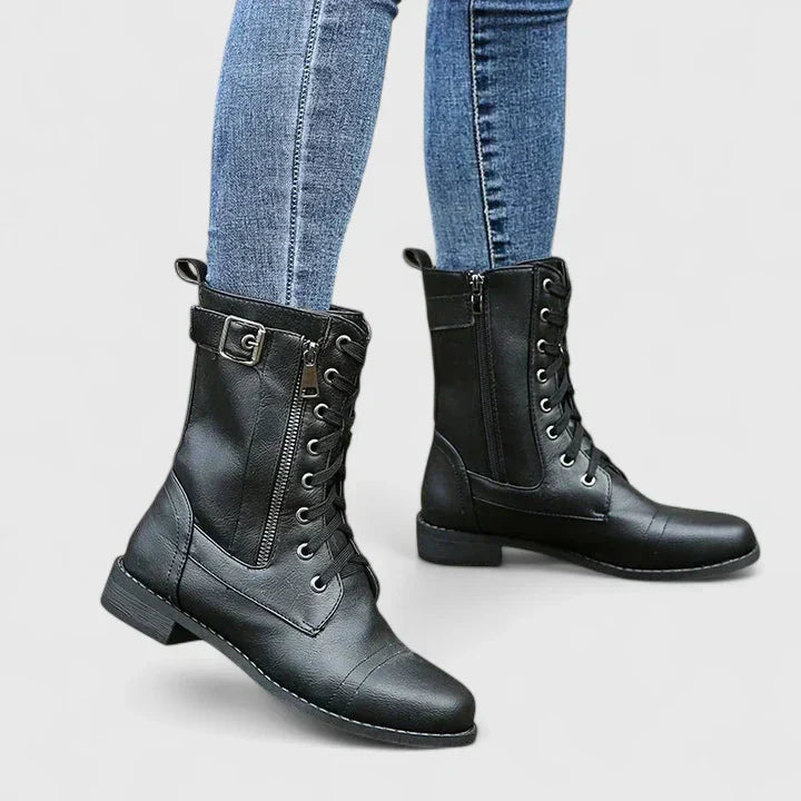 Romani™ – Chic Short Boots with Lacing and Contemporary Style for the Fashion-Forward