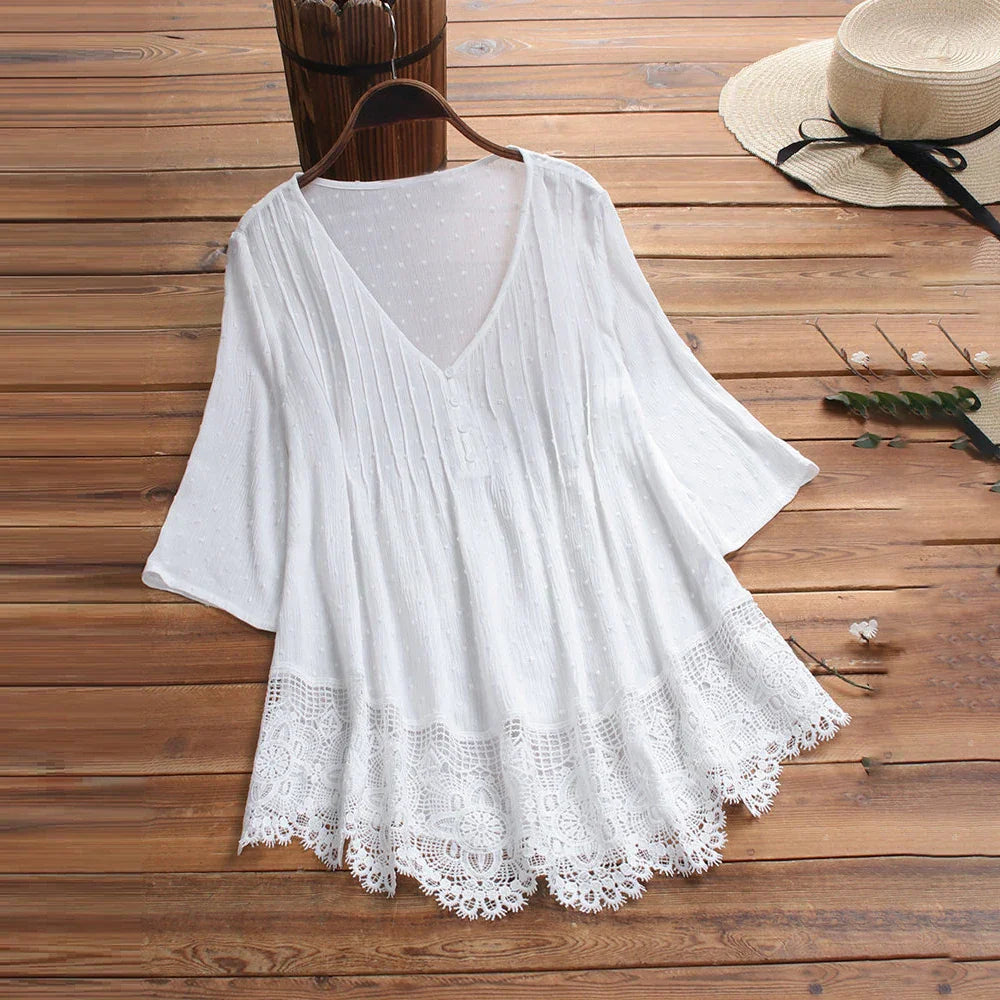 Emily™ - Retro Chic Lace Top