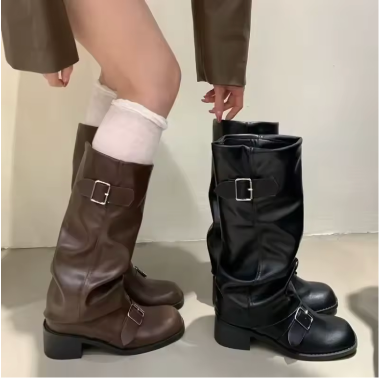 Lebara – Elegant Black Leather Women's Platform Boots with Stylish Straps