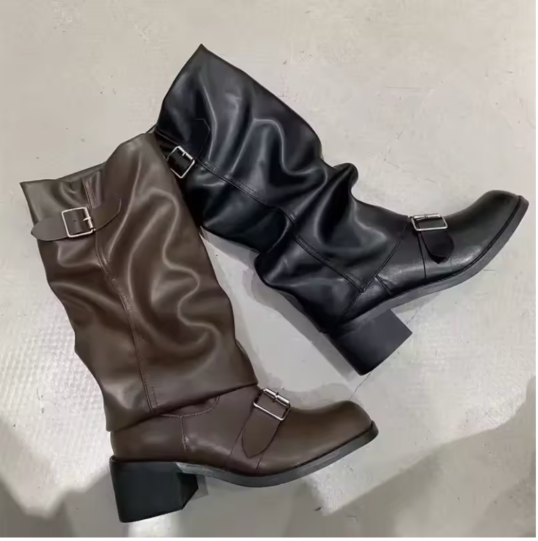 Lebara – Elegant Black Leather Women's Platform Boots with Stylish Straps