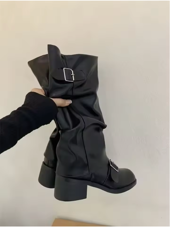 Lebara – Elegant Black Leather Women's Platform Boots with Stylish Straps