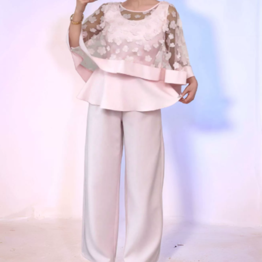 Lily™ - Stylish Three-Piece Ensemble