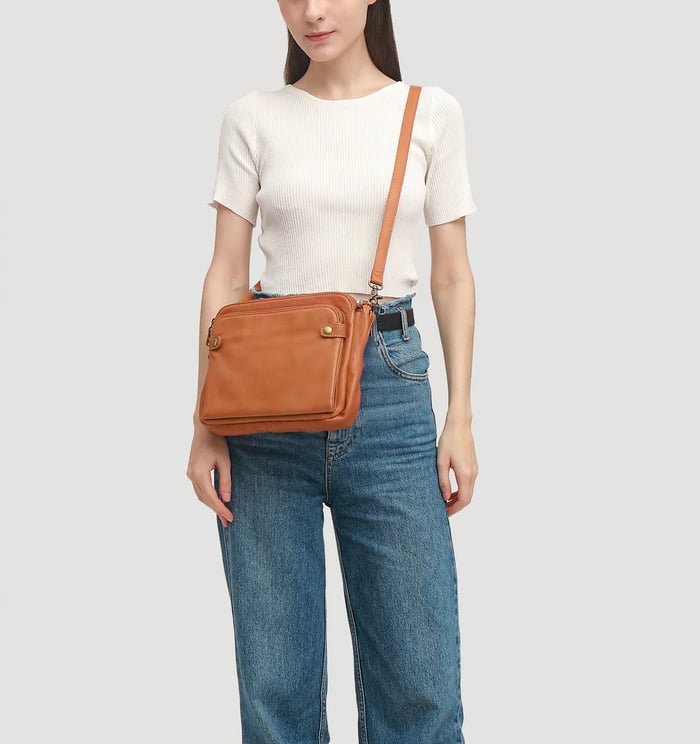 Aria™ Classic Shoulder Bag | Masterpiece Edition