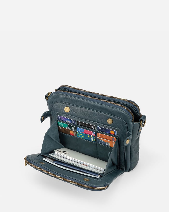 Aria™ Classic Shoulder Bag | Masterpiece Edition