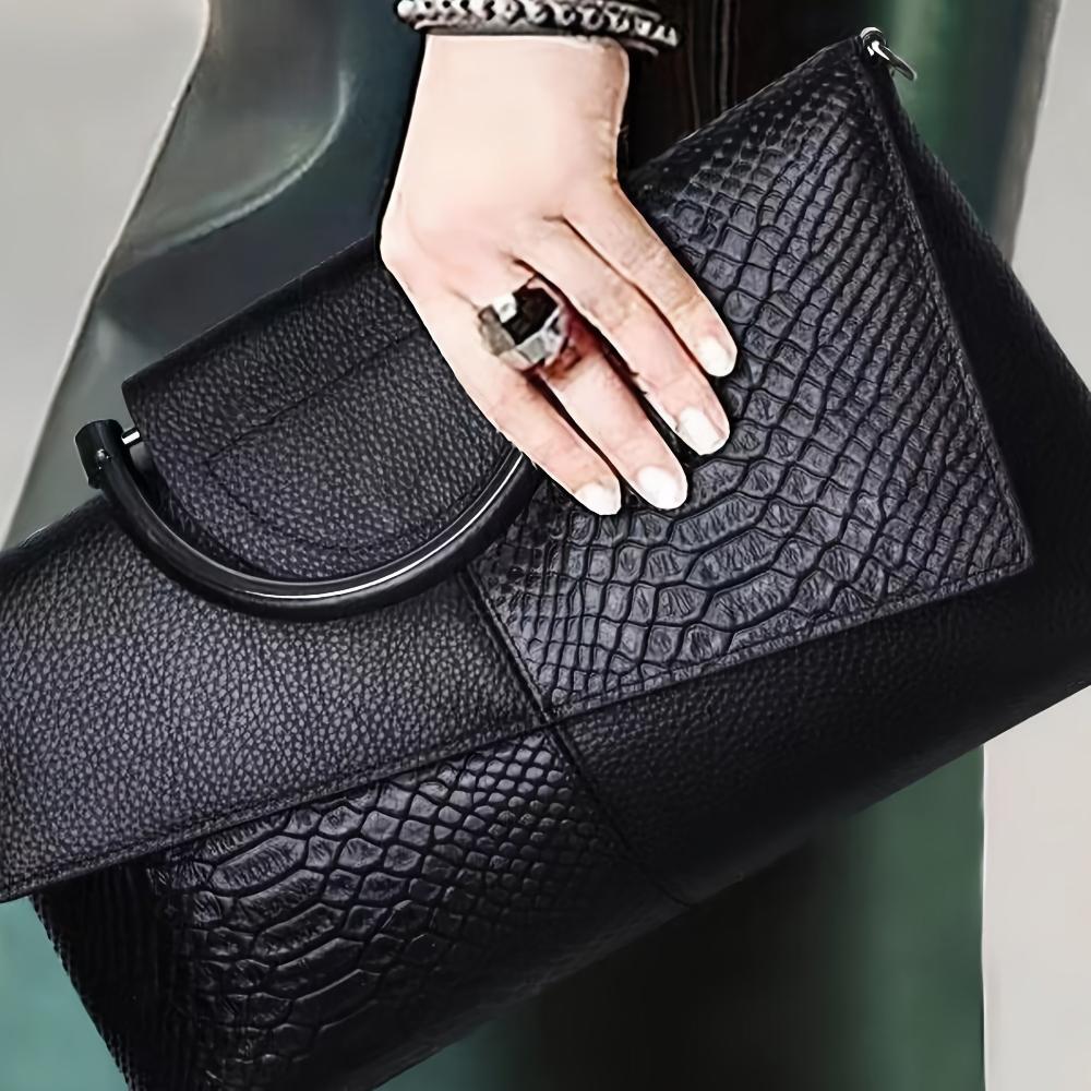 Cassandra - Handbag with Opulent Crocodile Pattern