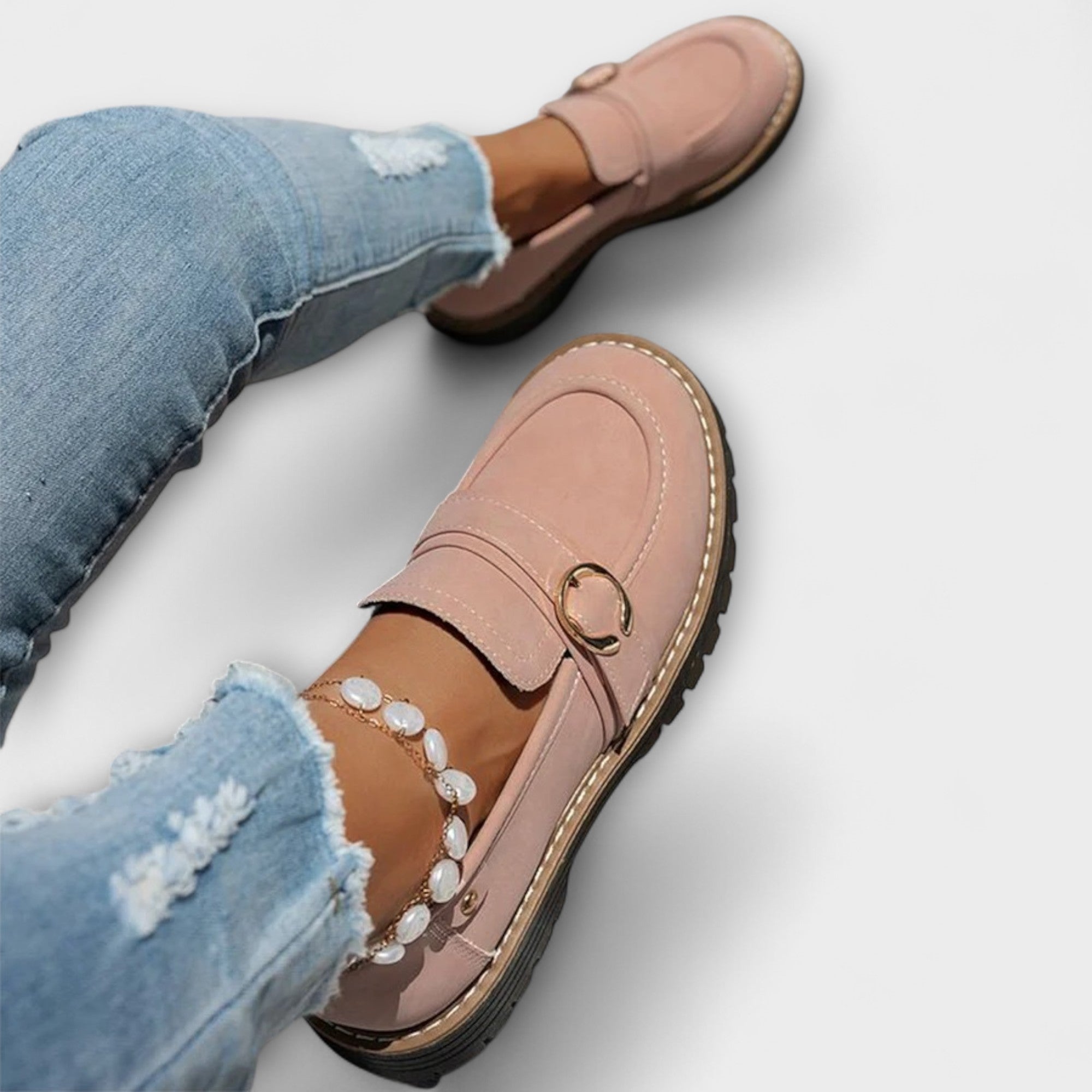 Mira – Chic and Versatile Round Toe Moccasins for a Refined Style