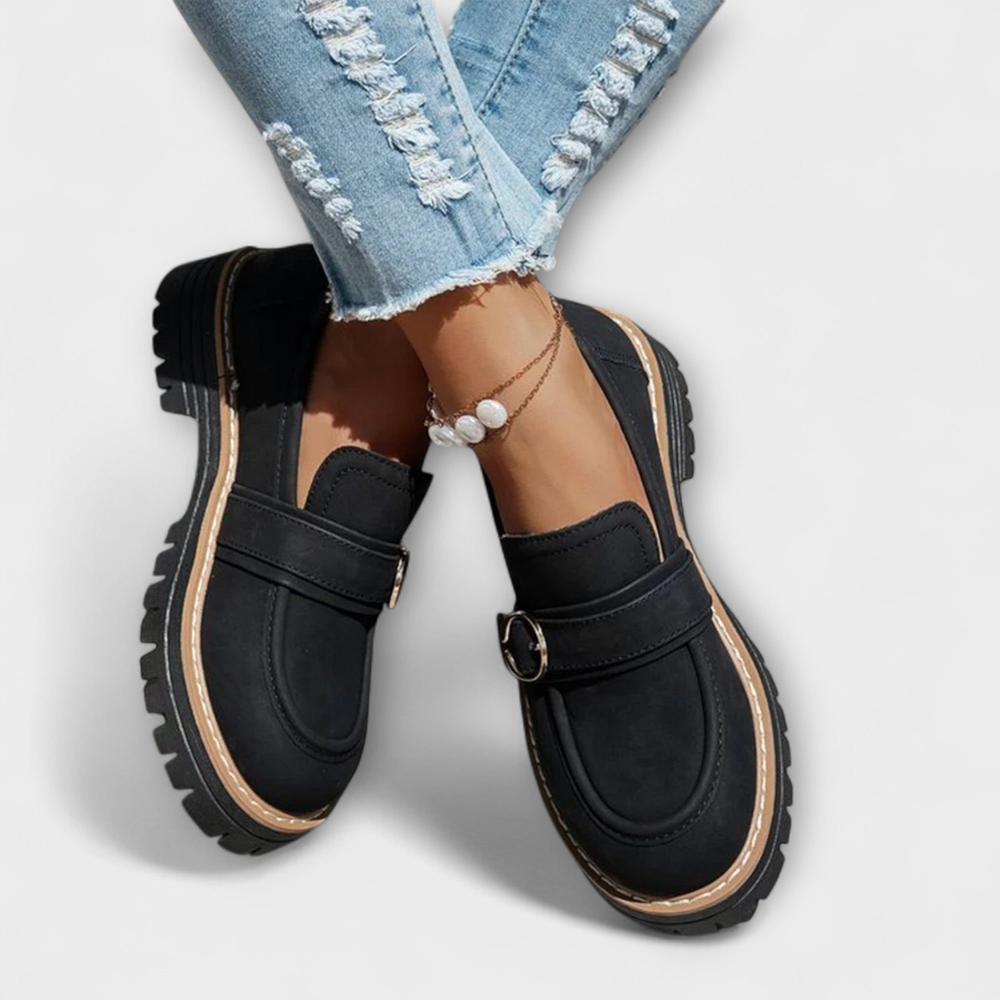 Mira – Chic and Versatile Round Toe Moccasins for a Refined Style