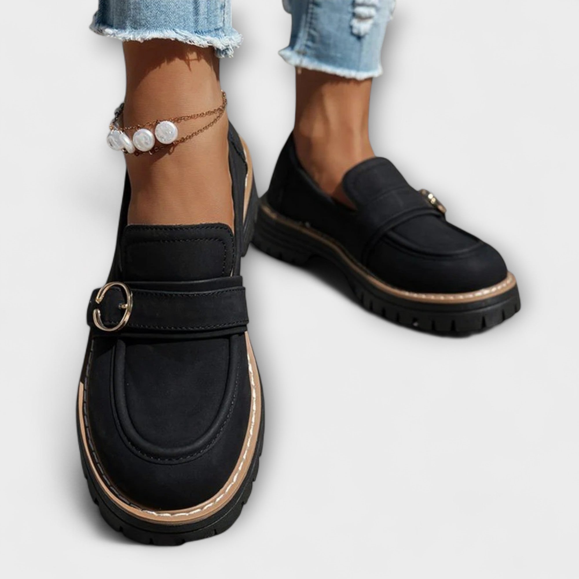 Mira – Chic and Versatile Round Toe Moccasins for a Refined Style