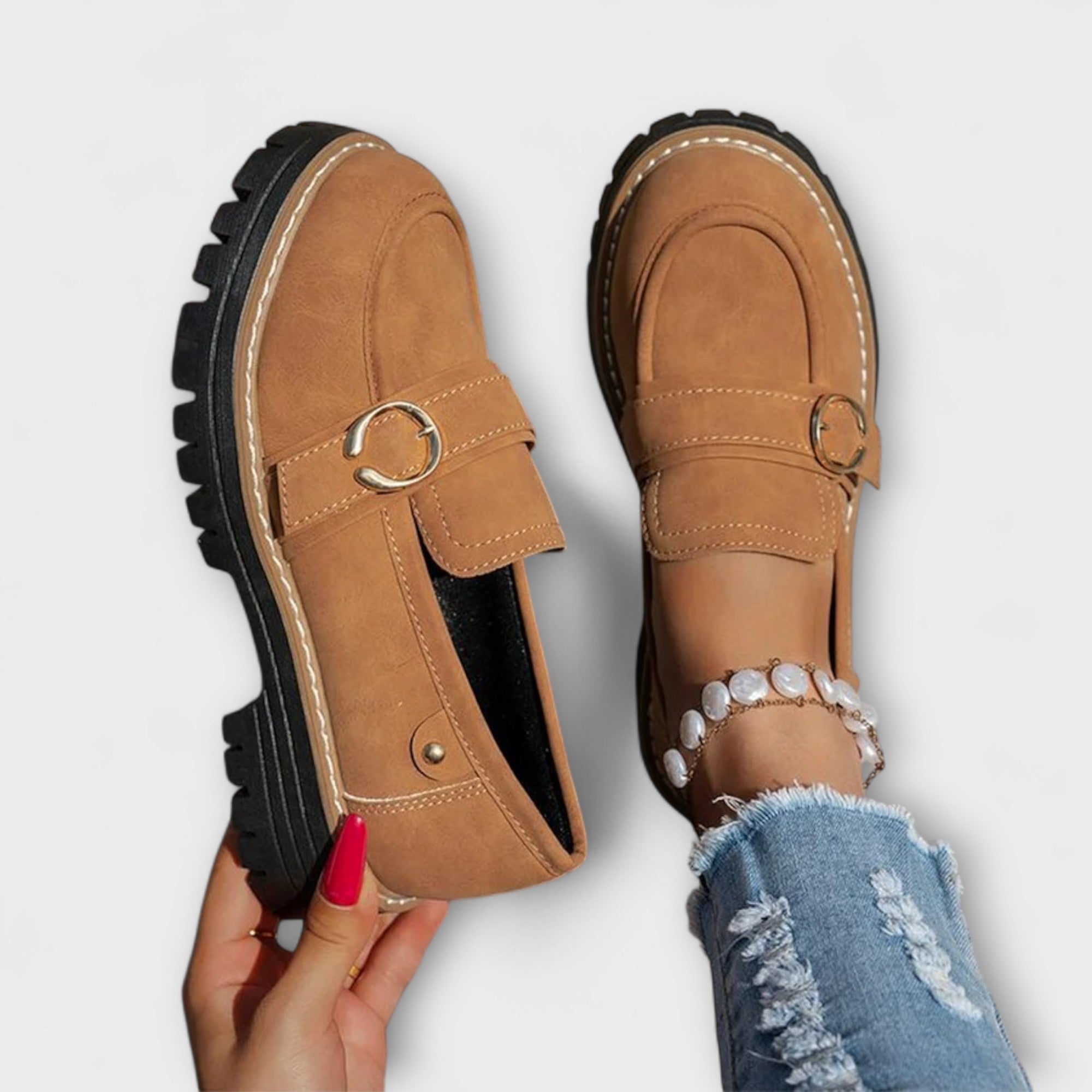 Mira – Chic and Versatile Round Toe Moccasins for a Refined Style