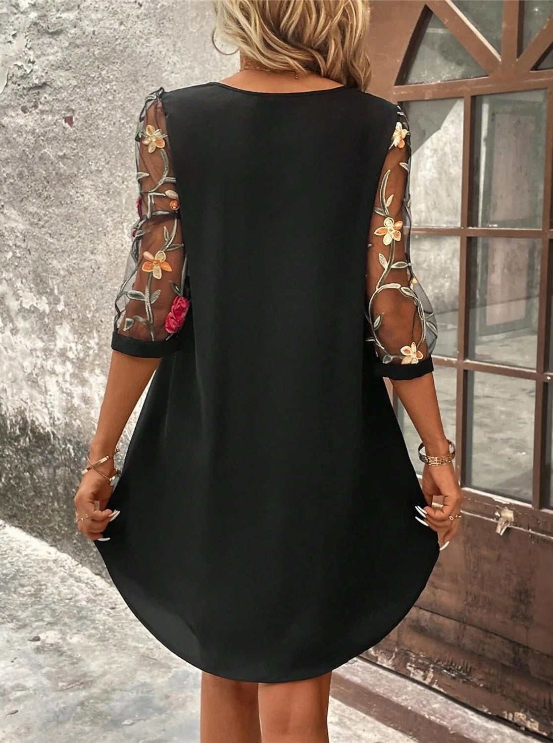 Mia™ | Light and Elegant Summer Dress