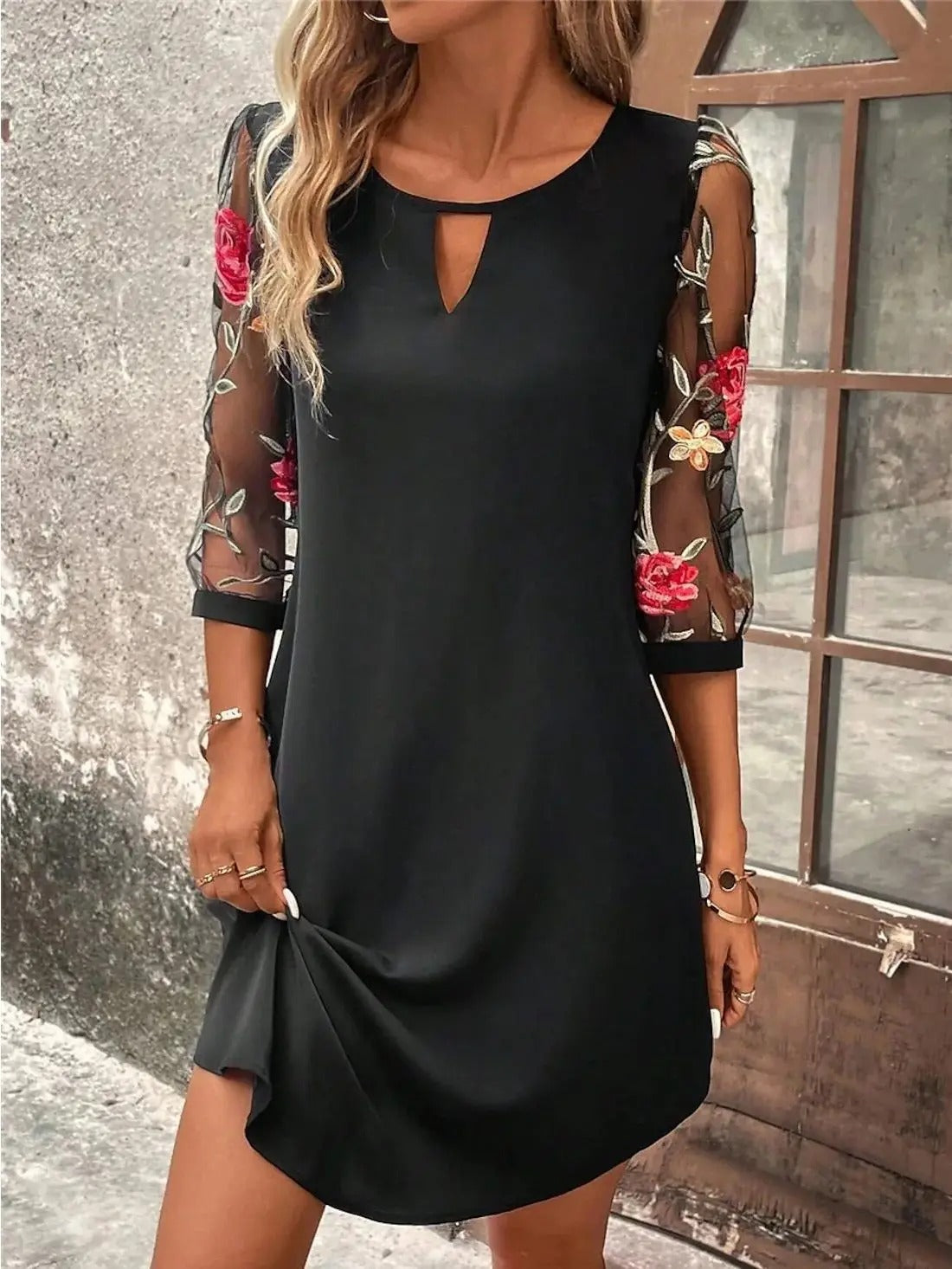 Mia™ | Light and Elegant Summer Dress